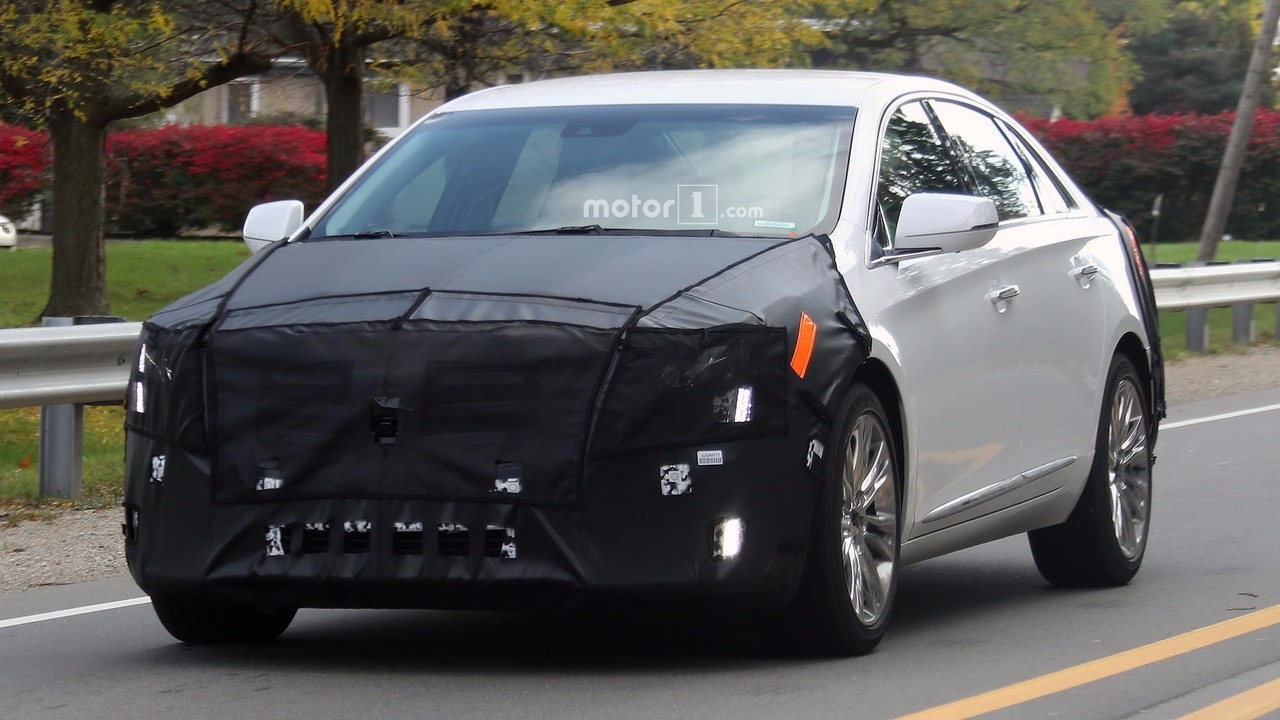 Cadillac vẫn tiếp tục phát triển sedan XTS 2018 mới - 1