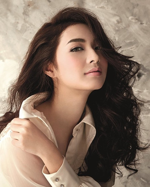 Bất ngờ với dung nhan của mỹ nhân Thái "tính đàn ông" - 6