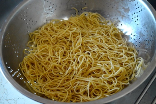 Chào buổi sáng cùng mì xào nước tương Quảng Đông - 5