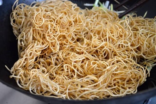 Chào buổi sáng cùng mì xào nước tương Quảng Đông - 8