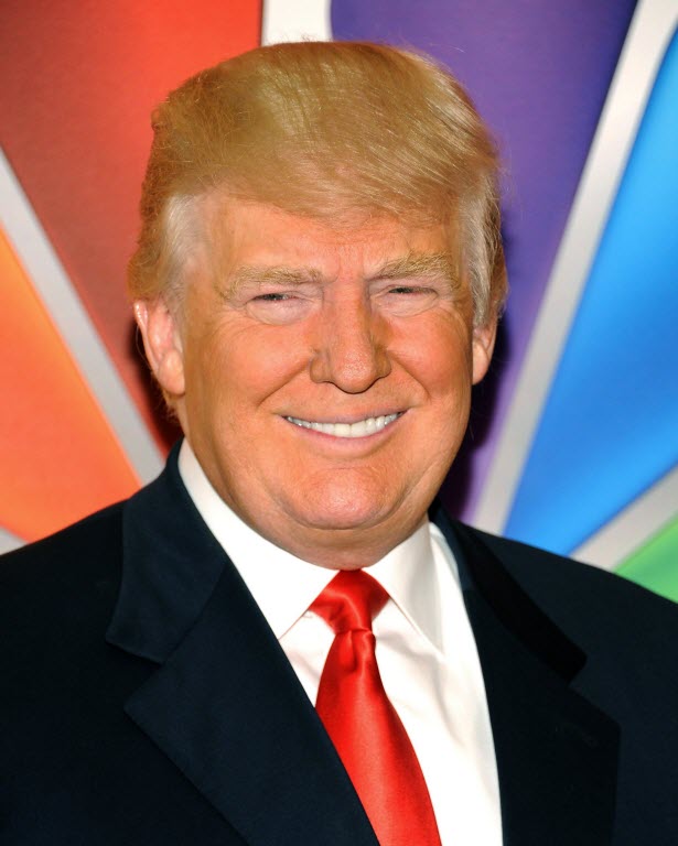 Tại sao da mặt tỷ phú Donald Trump có màu cam? - 1