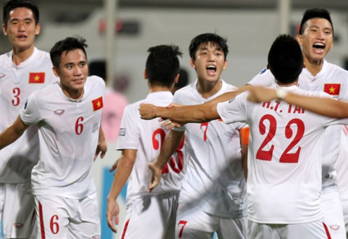 U19 Việt Nam dự World Cup, HLV Hoàng Anh Tuấn tri ân NHM - 1