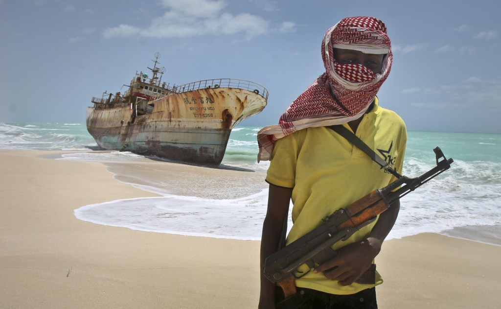 Sự thật bất ngờ về cướp biển Somalia - 1