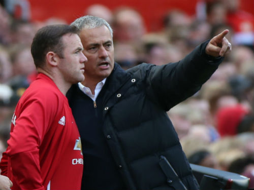 Mourinho chơi bài ngửa, khuyên Rooney rời MU - 1