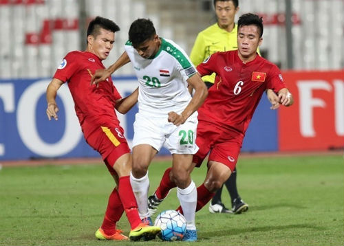 U19 Việt Nam dự World Cup: Ai tạo ra những "người không phổi" - 1