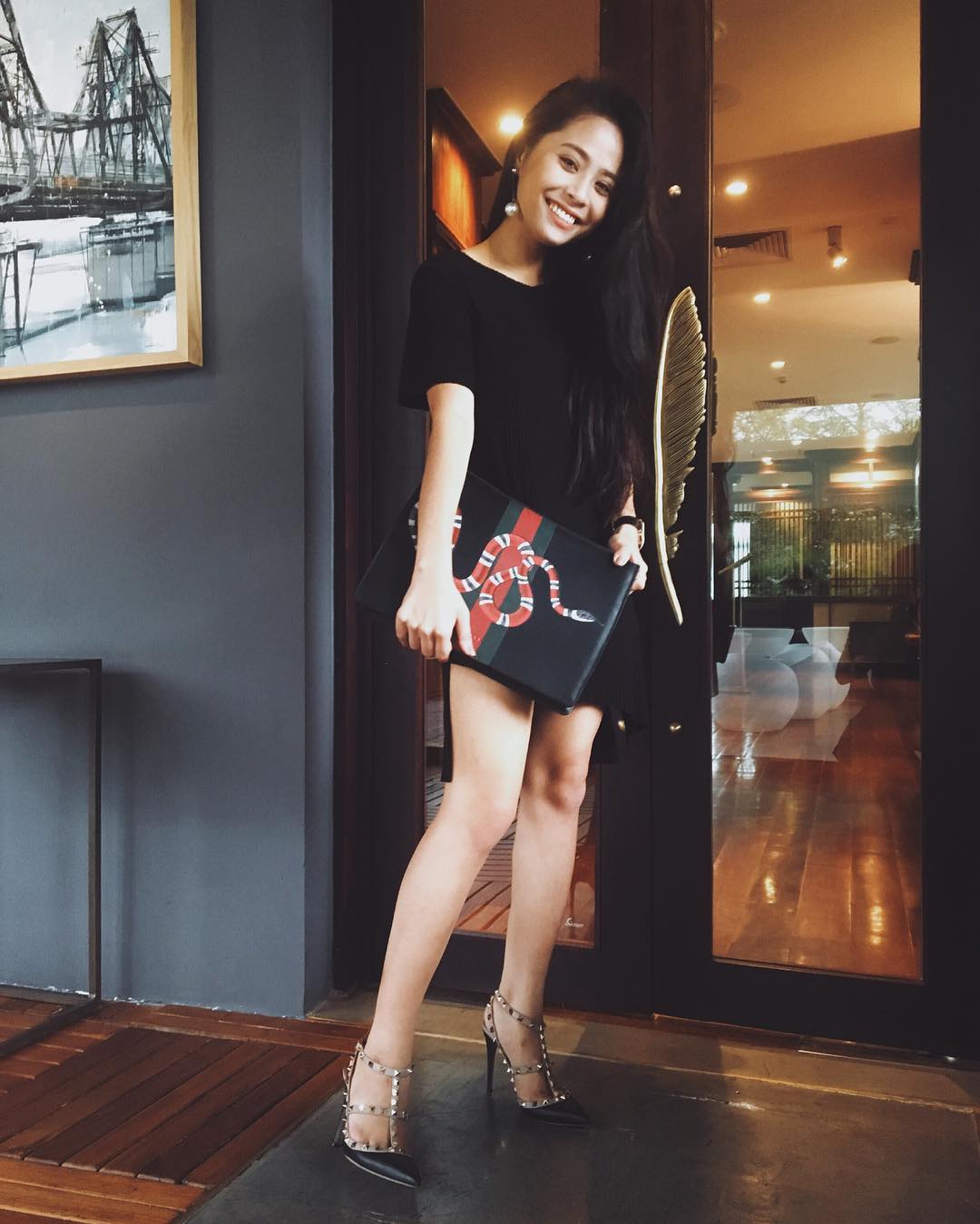 Cuộc sống vương giả của ca nương nóng bỏng Kiều Anh - 5