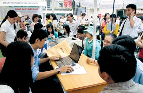 Môi trường kinh doanh Việt Nam cải cách ít hơn khu vực - 1