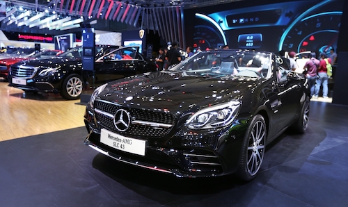 Mercedes-Benz giới thiệu loạt xe tiền tỉ tại Motoshow 2016 - 1