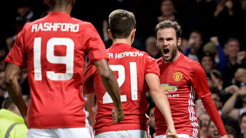 MU - Mourinho thắng derby: Vui hôm nay đã - 2