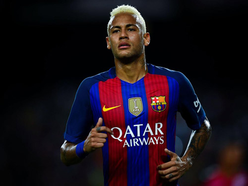 Barca: Neymar có thể "gánh team" như Messi? - 1
