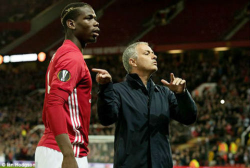 Mourinho "trảm" 3 hậu vệ, mua sao Đức 35 triệu bảng - 3