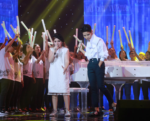 "Viên ngọc quý" của Đông Nhi đăng quang The Voice Kids 2016 - 6