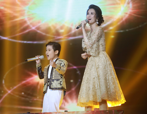 "Viên ngọc quý" của Đông Nhi đăng quang The Voice Kids 2016 - 2