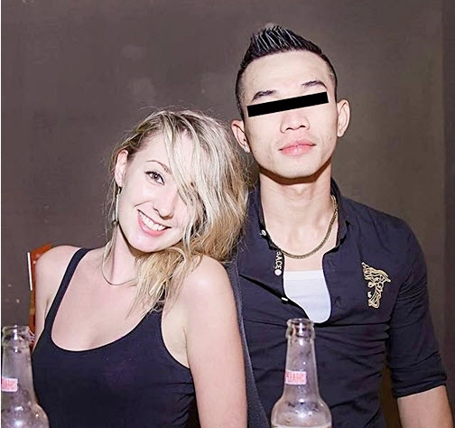 Cô giáo dạy tiếng Anh ở Sài Gòn gây sốt vì quá xinh - 2