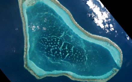 Vì sao TQ có thể đã rút tàu khỏi bãi cạn Scarborough? - 2