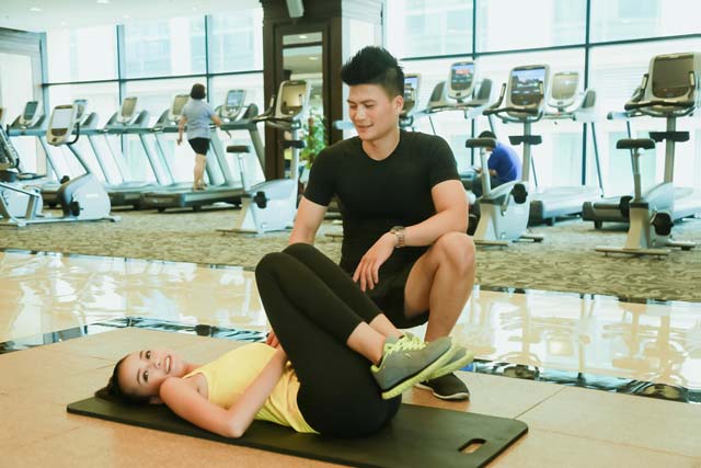 Ngắm Quán quân Next Top Ngọc Châu gợi cảm tập gym - 18