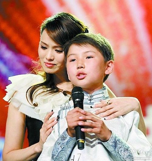 Bất ngờ gặp lại cậu bé hát về mẹ làm day dứt triệu trái tim - 6
