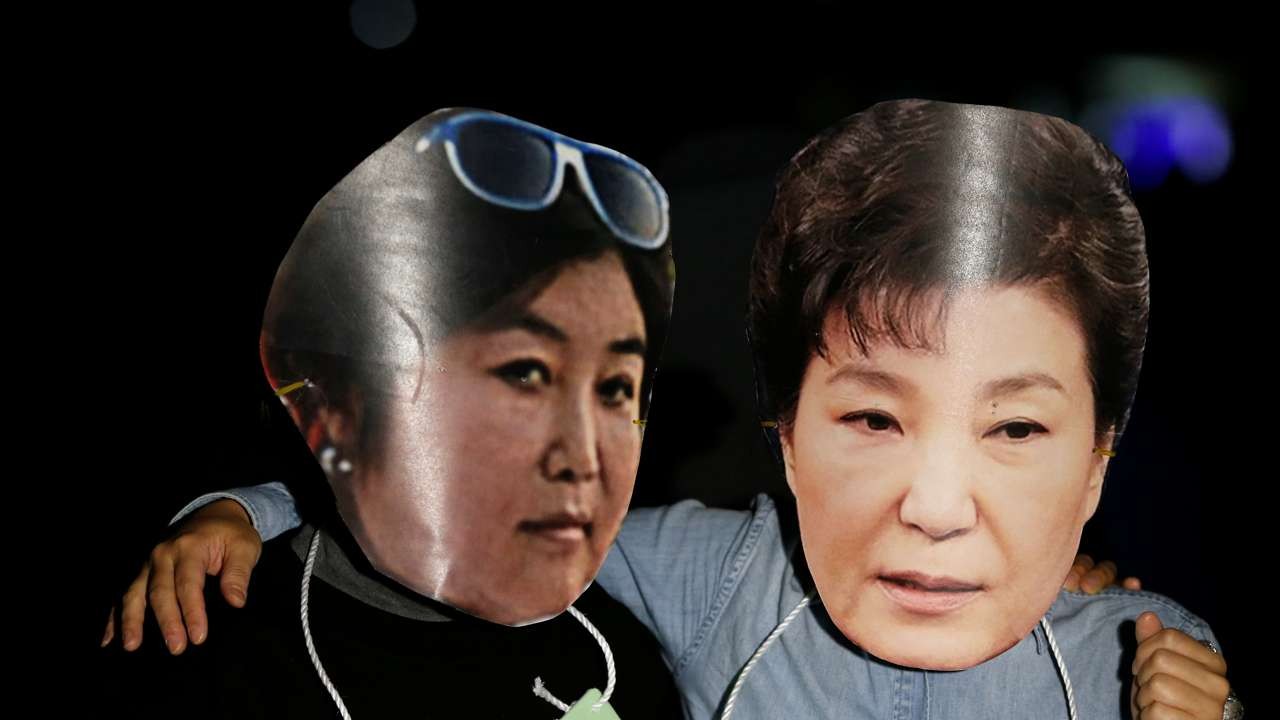 “Người chị em” bí ẩn điều khiển Tổng thống Hàn Quốc - 1