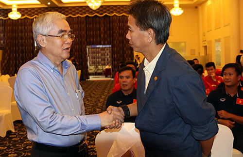 HLV U19 VN: Từ bị chê thậm tệ đến người hùng World Cup - 8