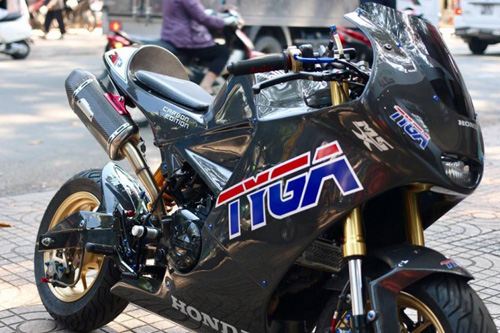 MSX 125 biến hình thành MotoGP độc nhất Sài thành - 1