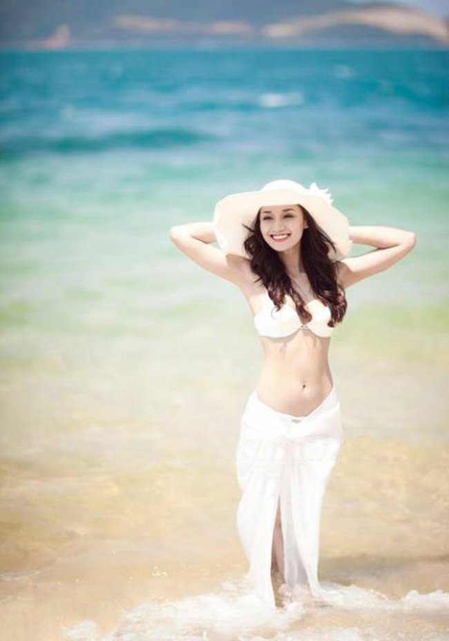 Mỹ nhân Việt cực "bạo gan" với ảnh cưới bikini - 8