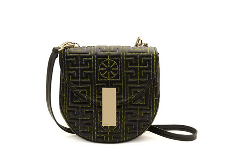 Phạm Hương sang chảnh hết nấc với kho hàng hiệu tiền tỷ - 4