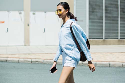Mẫu Next Top khoe streetstyle đầu đông cực &#34;ngầu&#34; - 12