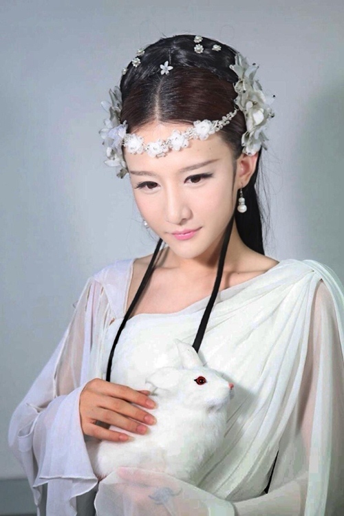 Sốt xình xịch với vẻ đẹp phi giới tính của "Lương Sơn Bá, Chúc Anh Đài" - 1