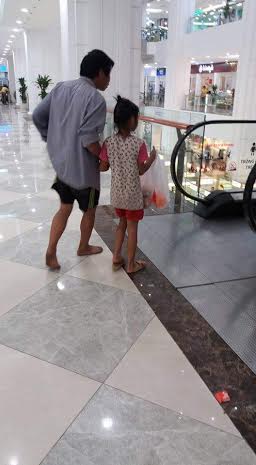 Những người cha khắc khổ khiến mắt ai cũng cay xè - 3