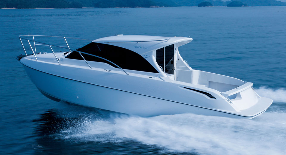 Du thuyền ponam-28v sport cruiser sang trọng của toyota