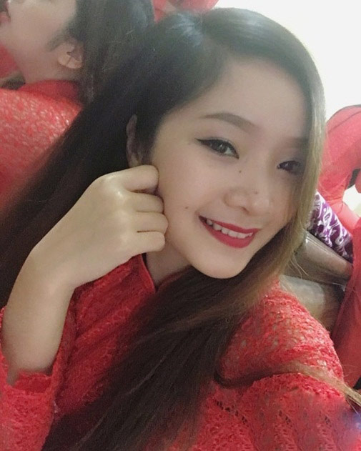 Phát sốt với “ngũ long công chúa” bê tráp hát cực hay - 2