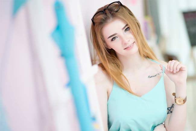 Hiện nay Vard là một trong những người mẫu Thái Lan mới nổi "hot" nhất mạng xã hội. 