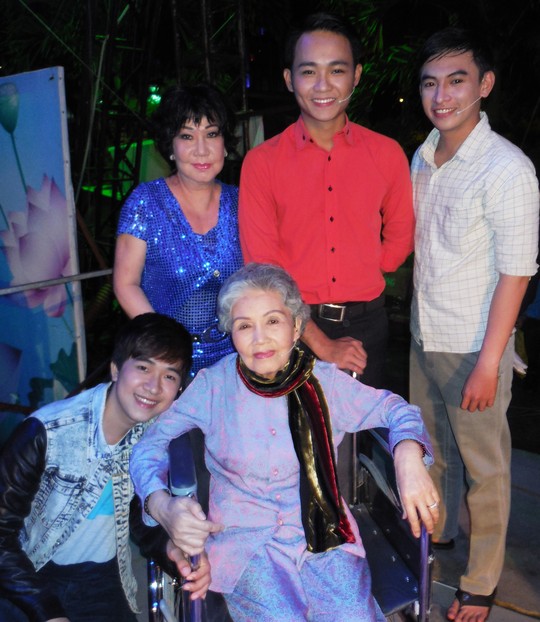 Dung nhan mỹ miều của mỹ nhân hàng đầu trong giới cải lương - 5