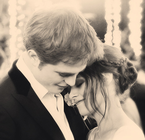 "Sốc toàn tập" khi biết gia cảnh thật của chồng sắp cưới - 2