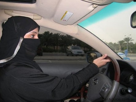 Quốc gia duy nhất hành tinh cấm phụ nữ lái xe - 1