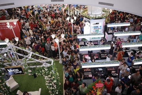 Khai trương Vincom Center Phạm Ngọc Thạch - Hà Nội - 4