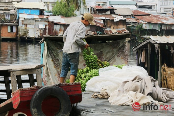 Có một chợ nổi miền Tây giữa Sài Gòn - 12