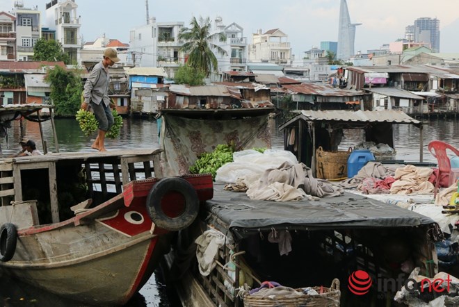 Có một chợ nổi miền Tây giữa Sài Gòn - 9