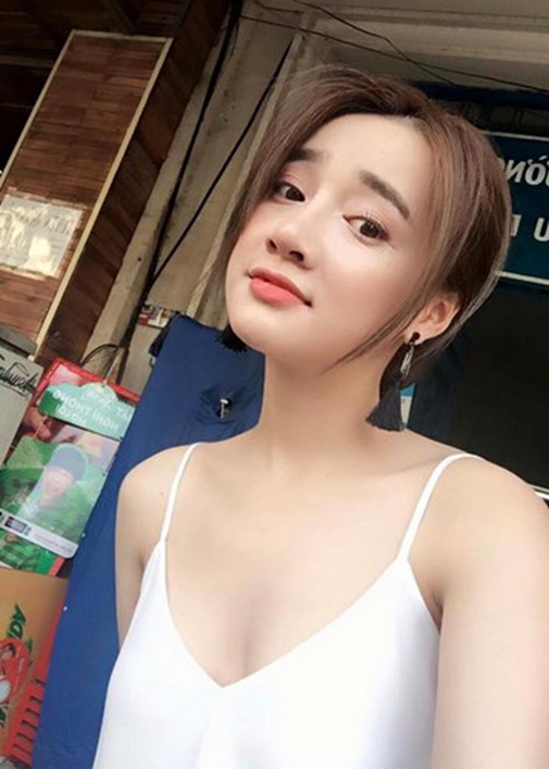 Đọ vẻ sexy của 2 mỹ nữ đình đám Lan Ngọc – Nhã Phương - 9