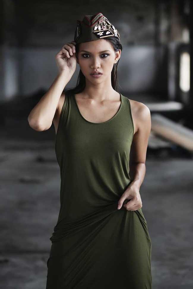 Cassie Reyes là một người mẫu trẻ rất triển vọng tại Philippines. 