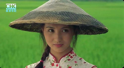 Những "gái quê" có cát xê tiền tỷ của showbiz Hoa ngữ - 11