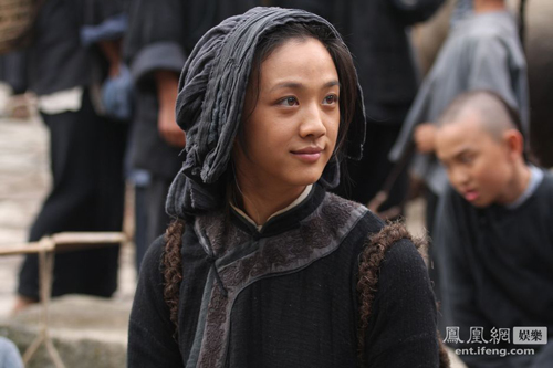 Những "gái quê" có cát xê tiền tỷ của showbiz Hoa ngữ - 4