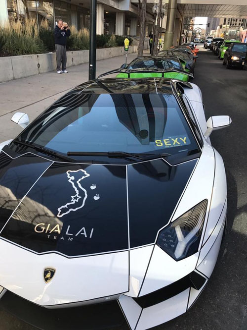 Gia Lai Team khoe dàn siêu xe Lamborghini khủng trên đất Mỹ - 11