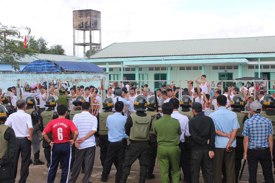 Vụ vỡ trại cai nghiện: Bộ trưởng vào Đồng Nai họp khẩn - 1