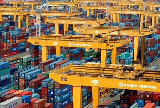 Hãng tàu Hanjin phá sản để lại hơn 4.000 container tại cảng VN - 1