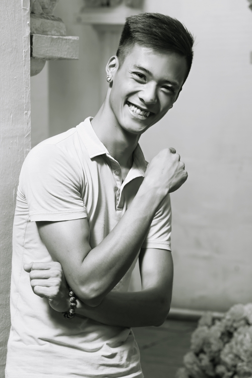 Tuấn Hưng tiếc nuối khi hay tin "bản sao" 9x qua đời - 2