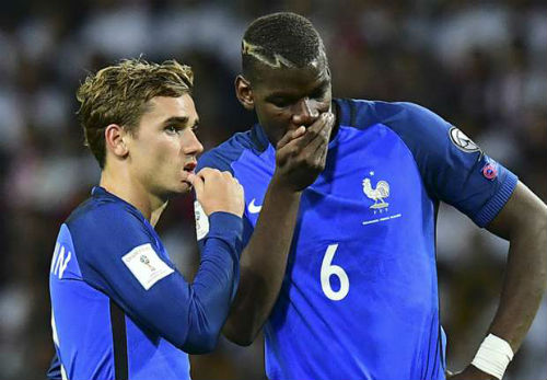 Tập trung ĐT Pháp, Griezmann thăm dò Pogba về MU - 1