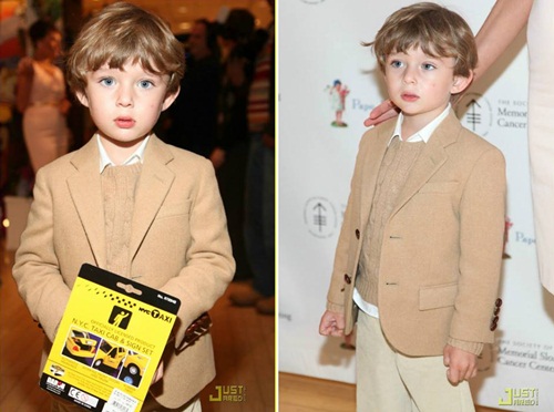 Cậu út nhà Donald Trump mới 10 tuổi đã ra dáng soái ca - 8