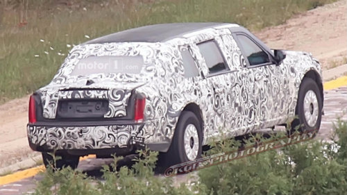 Siêu xe limousine mới của ông Donald Trump có gì đặc biệt? - 2