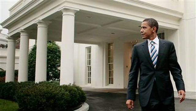 Ông Trump sẽ phải trả tiền chuyển đồ vào Nhà Trắng - 2